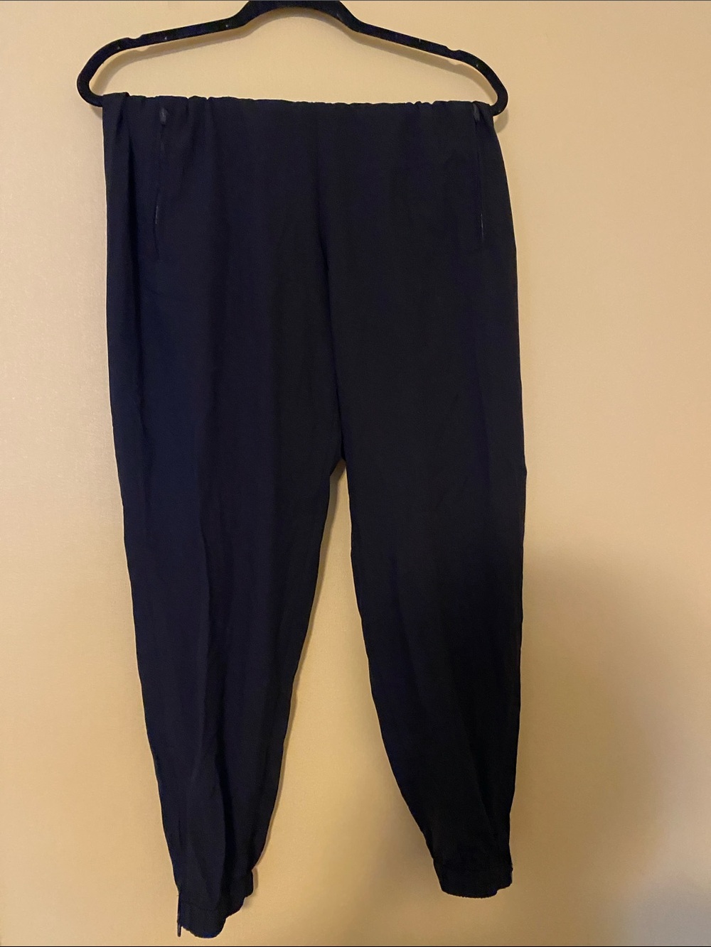 Old Navy Women’s Navy Elastic Waist Jogger Sweatpants